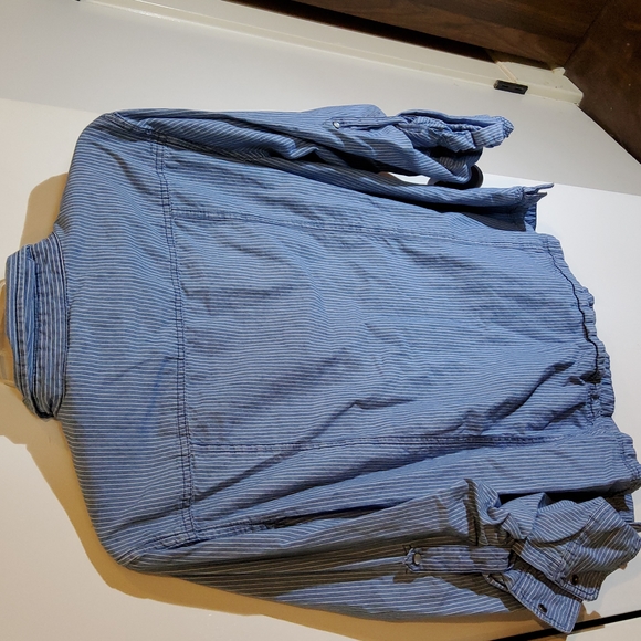 Ladies C. E. Schmidt Western-styled shirt, large - Picture 3 of 5